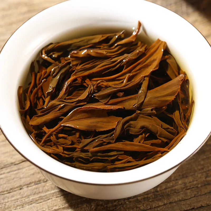 Fengqing Ancient Tree Spring Red Tea Current Year 凤庆滇红古树红茶 | Zen Living Shop & Blog